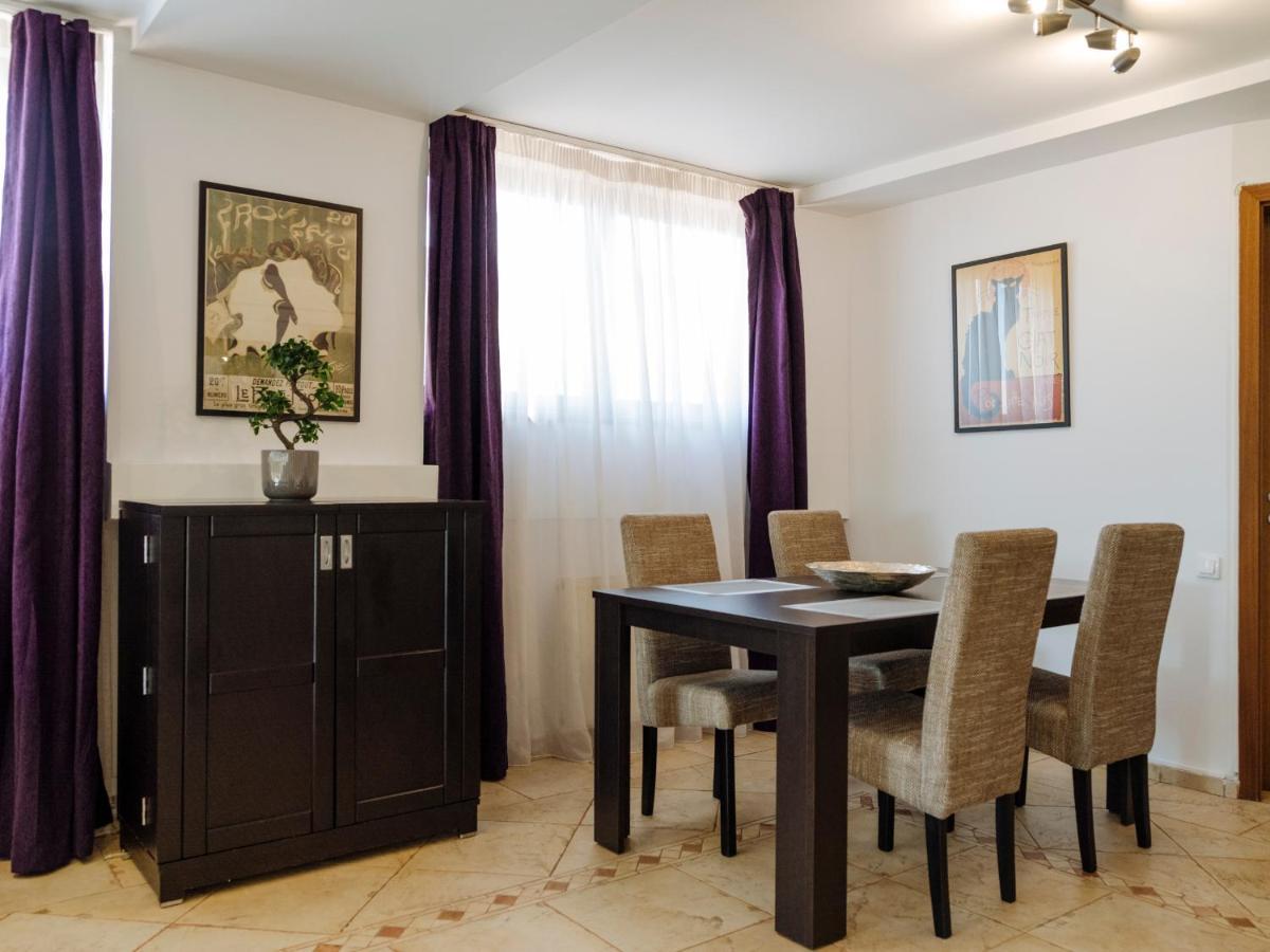 Amazing City View Residences - Penthouse & Apartment บูคาเรสต์ ภายนอก รูปภาพ