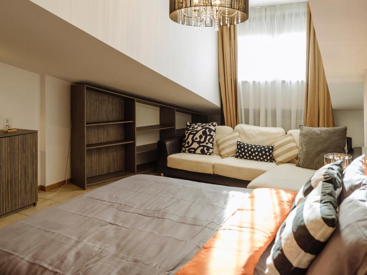 Amazing City View Residences - Penthouse & Apartment บูคาเรสต์ ภายนอก รูปภาพ
