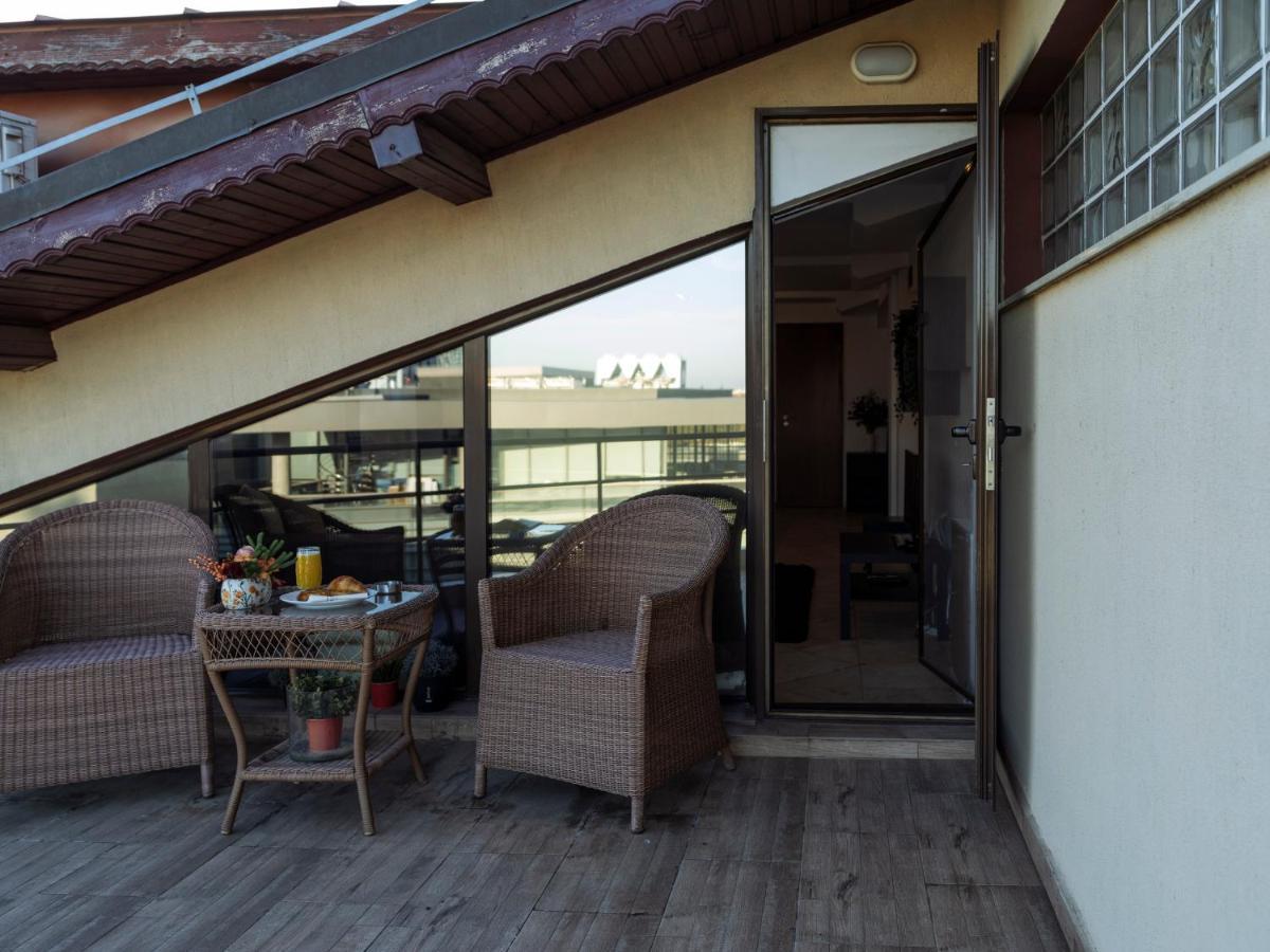 Amazing City View Residences - Penthouse & Apartment บูคาเรสต์ ภายนอก รูปภาพ
