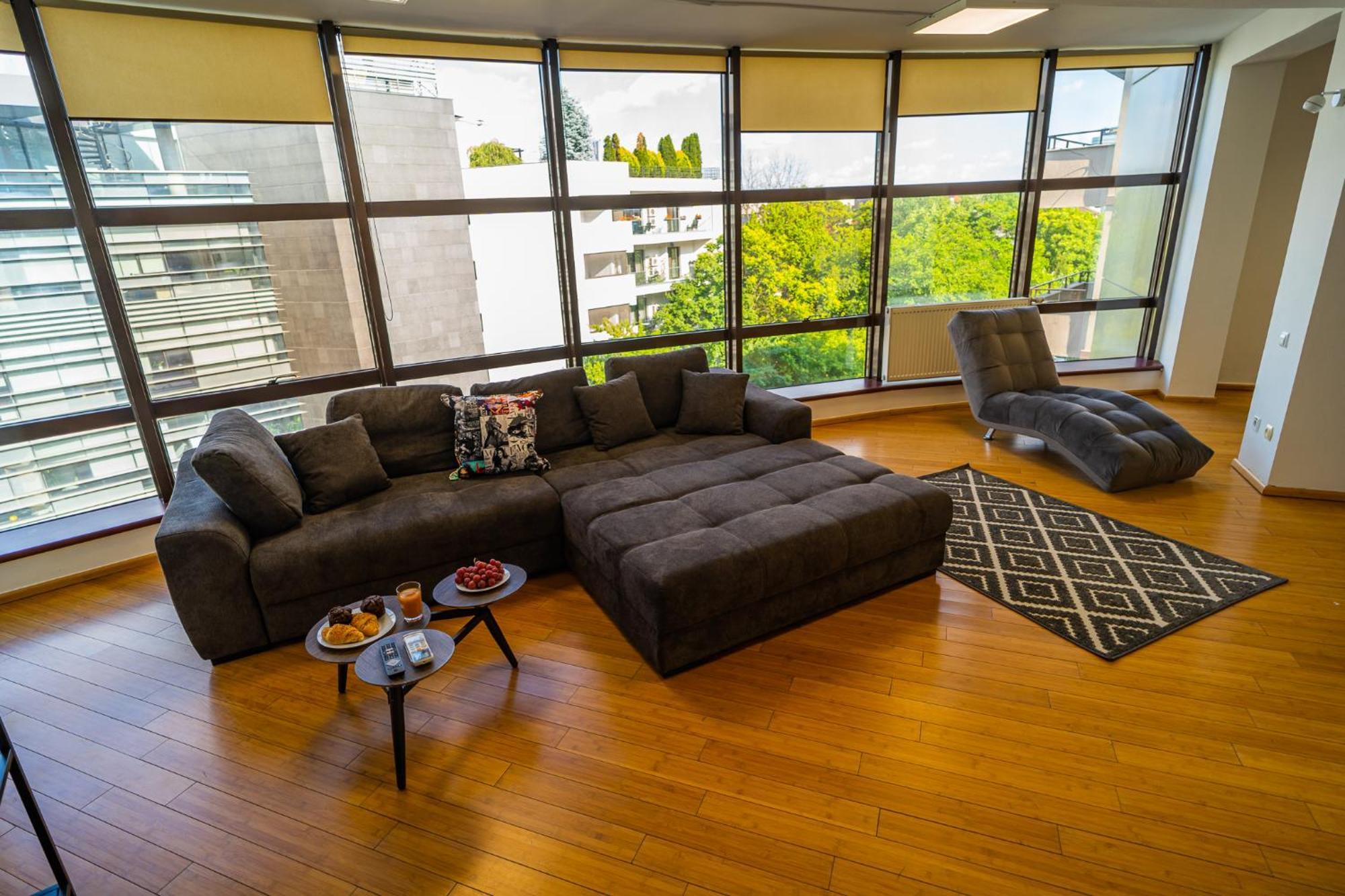 Amazing City View Residences - Penthouse & Apartment บูคาเรสต์ ภายนอก รูปภาพ